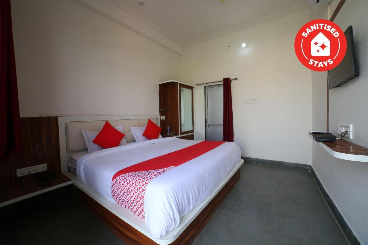 OYO 37077 Hotel Rawat Ajmer Buitenkant foto