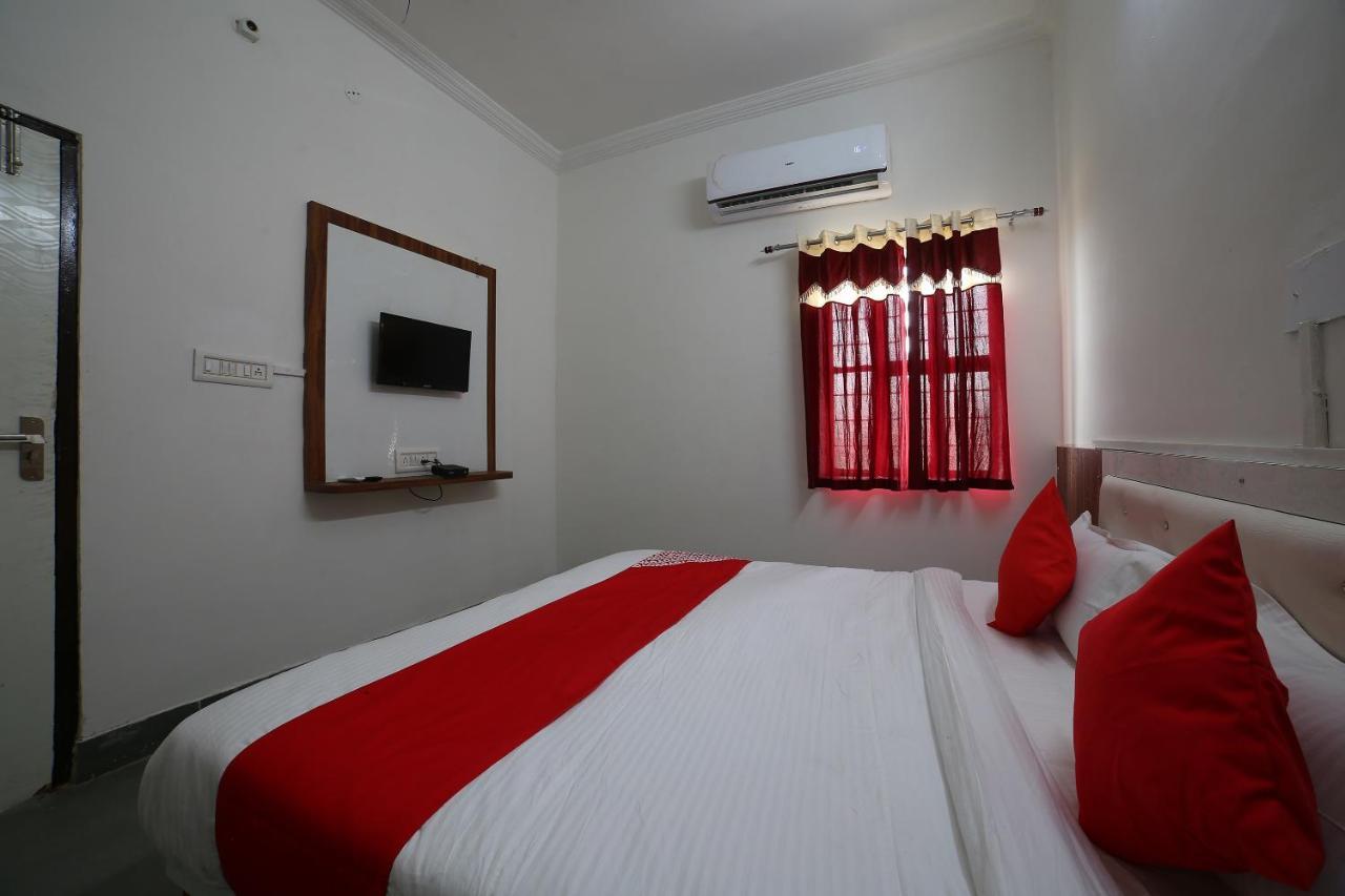 OYO 37077 Hotel Rawat Ajmer Buitenkant foto