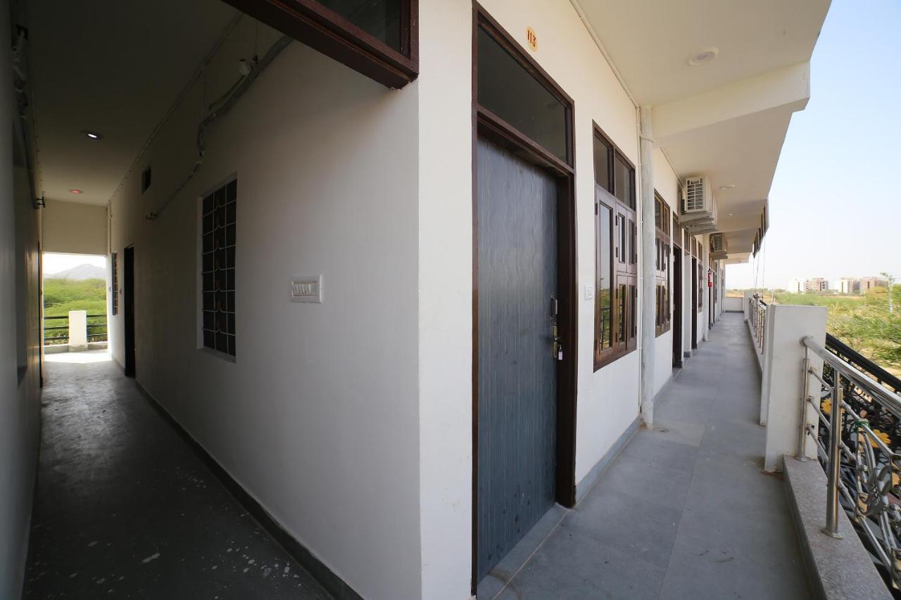 OYO 37077 Hotel Rawat Ajmer Buitenkant foto