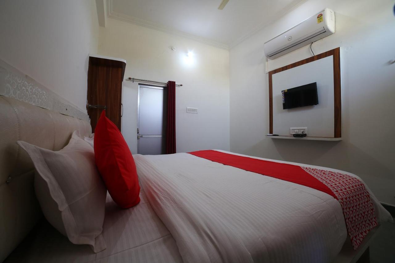 OYO 37077 Hotel Rawat Ajmer Buitenkant foto